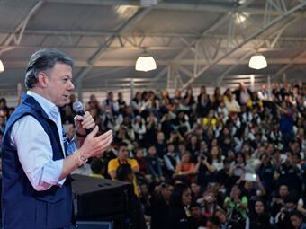 El Presidente Juan Manuel Santos anunció este viernes que se buscará que el programa ‘Todos a Aprender’, del Ministerio de Educación, sea política de Estado. Foto: Presidencia.