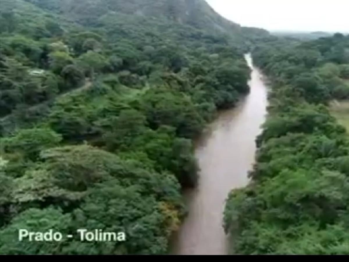 Se mantiene la alerta roja en las poblaciones cercanas a la represa de Prado