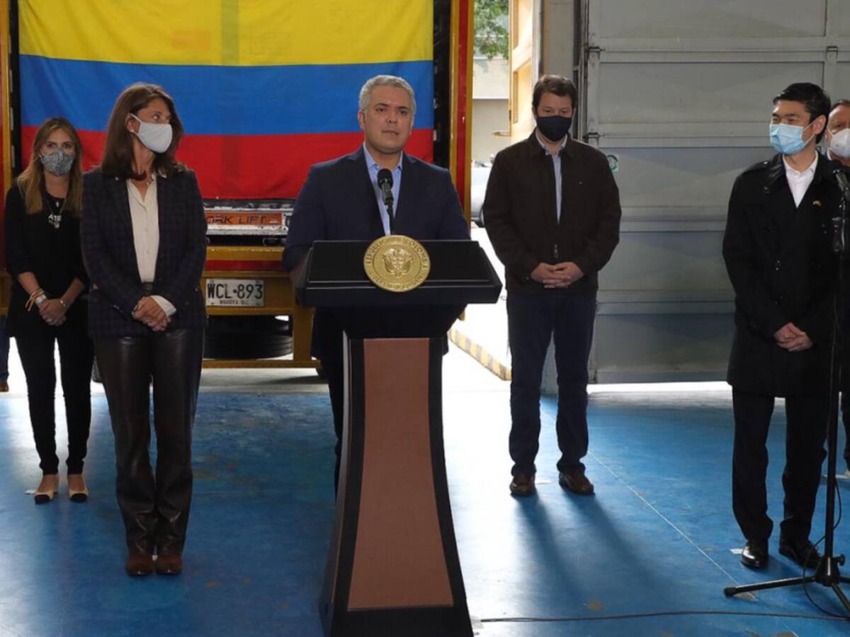 Esperamos que en marzo millones de vacunas Sinovac lleguen al país: Duque