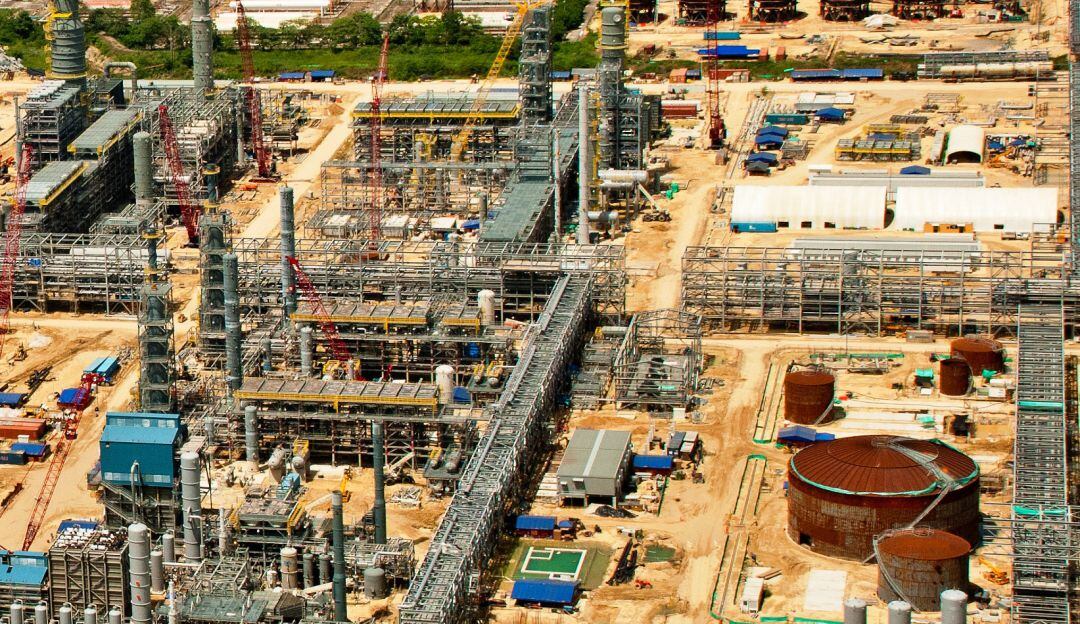 EPA ofrece apoyo a comunidad de zona industrial