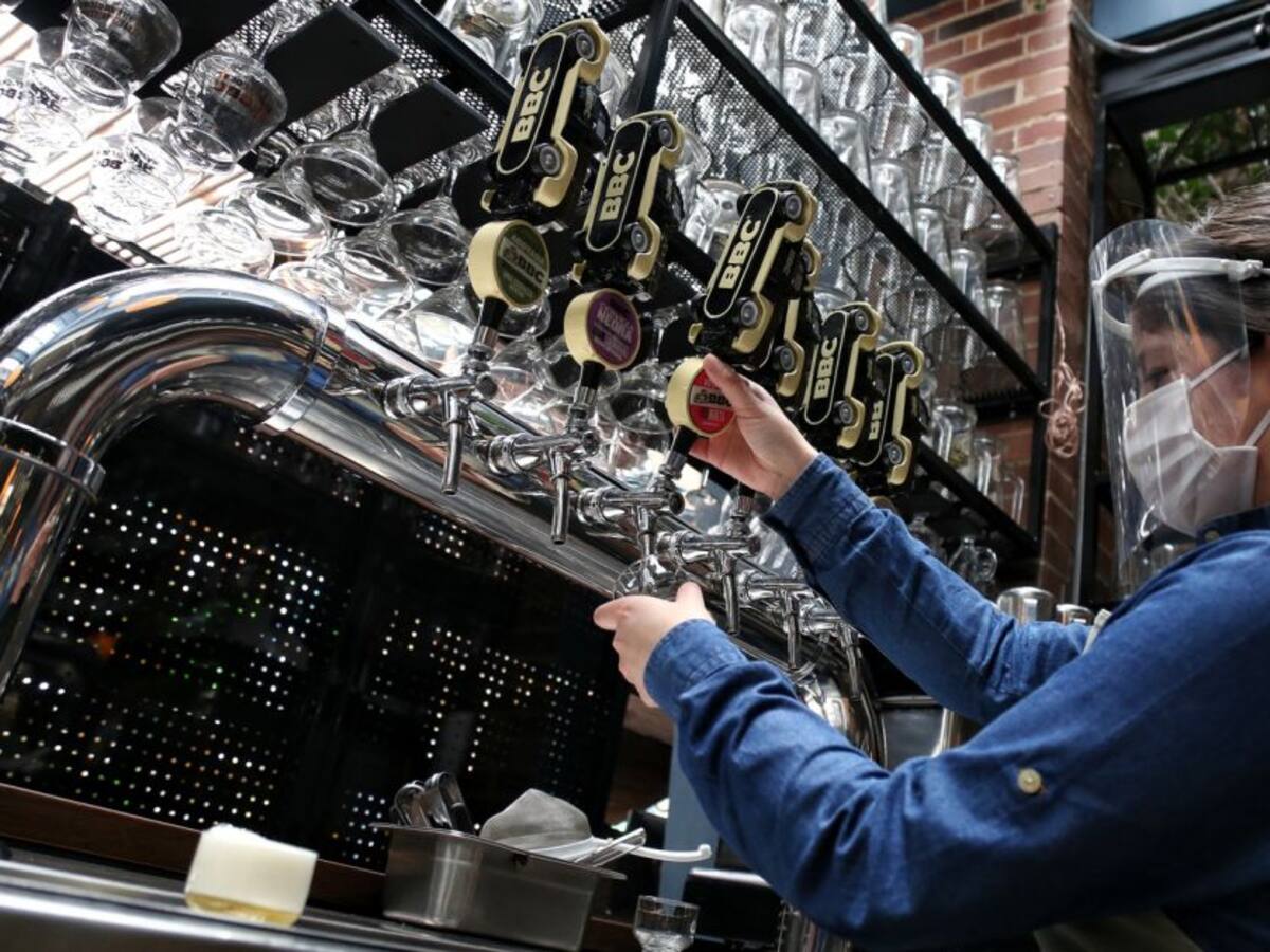 En un 30% incrementaron las ventas de los bares en la Feria de las Flores