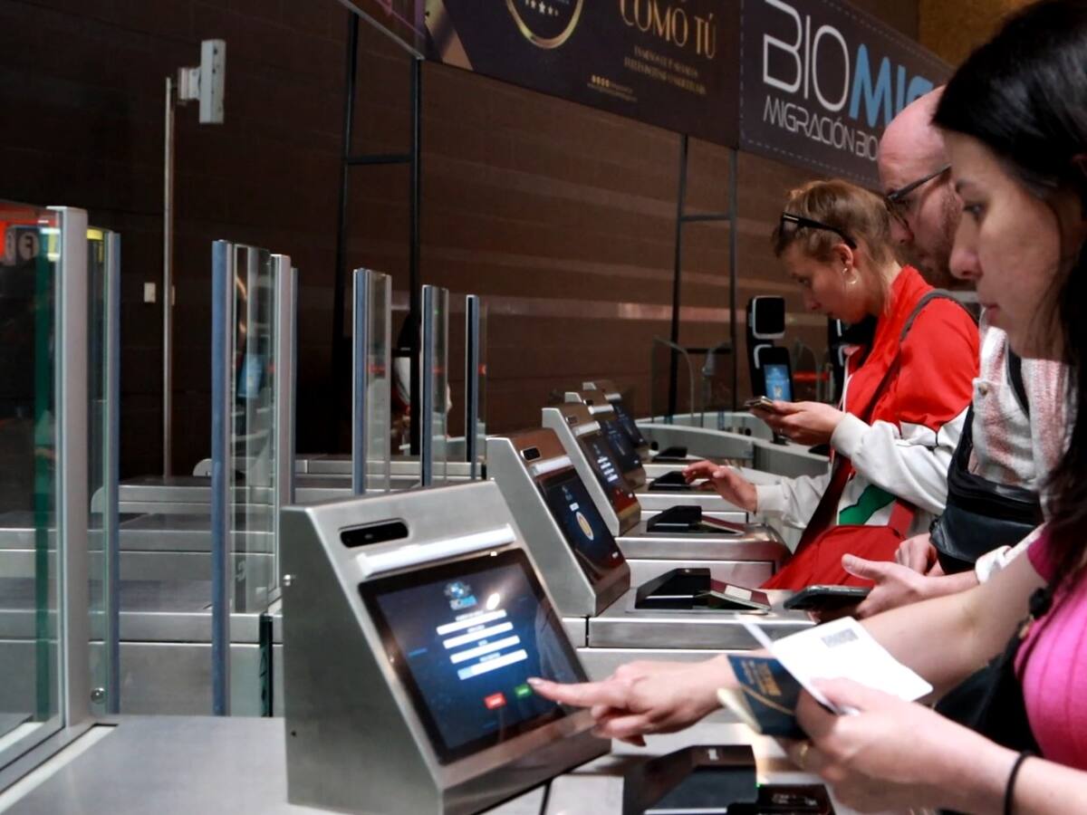 Migración reportó que 1.600 viajeros ya usan el nuevo punto Biomig en Belén La Nubia de Medellín