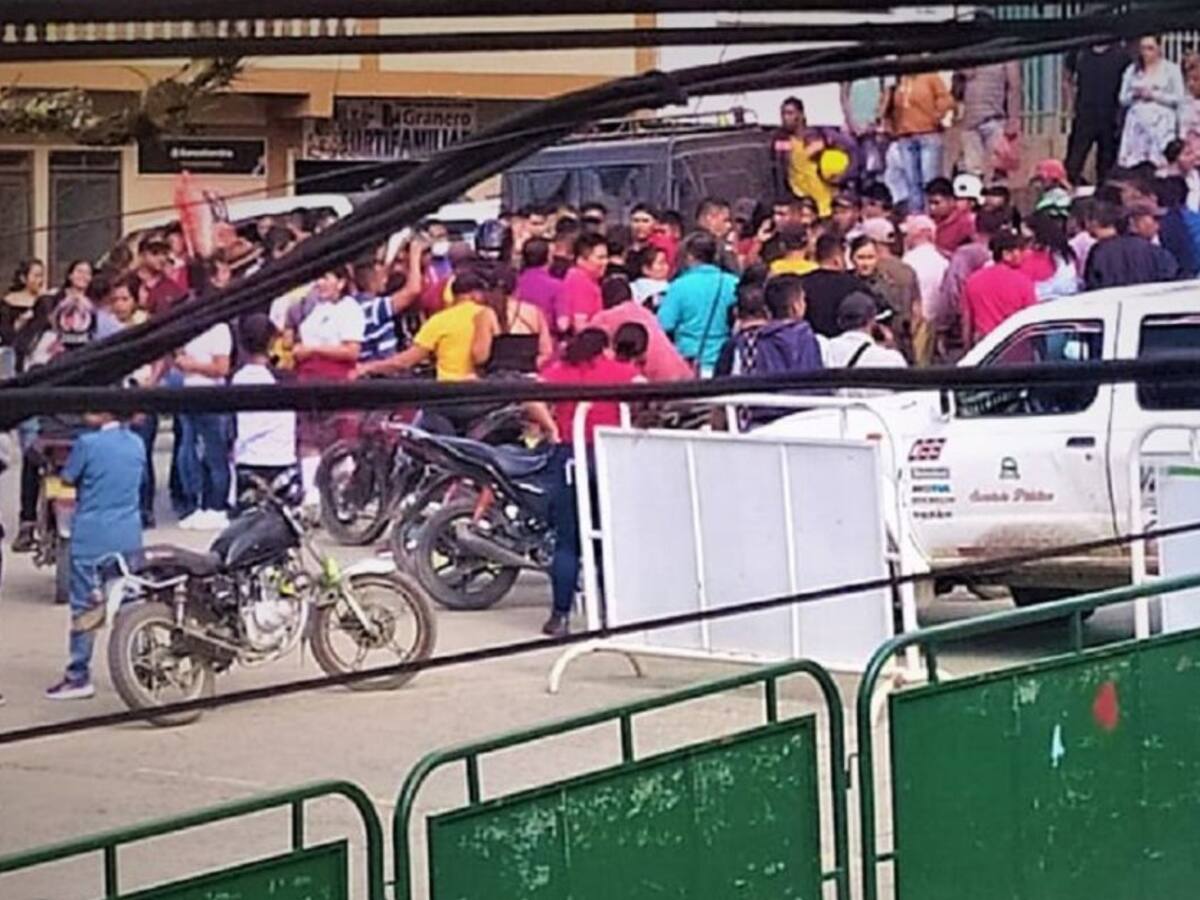 Investigan a policía implicado en la muerte de un menor indígena en Cauca