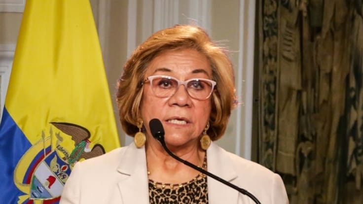 Gobierno entrante decide a quién invitar y Cancillería hace la gestión: Canciller Rosa Villavicencio