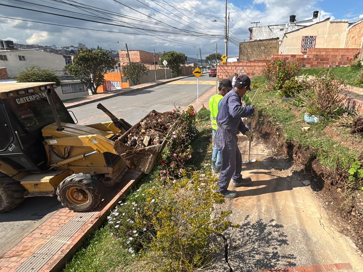 Líder denuncia suspensión de la obra del Coliseo en el barrio San Antonio de Tunja