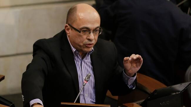 Jairo Estrada habló sobre las declaraciones del fiscal general sobre los bienes de las Farc. Foto: Colprensa
