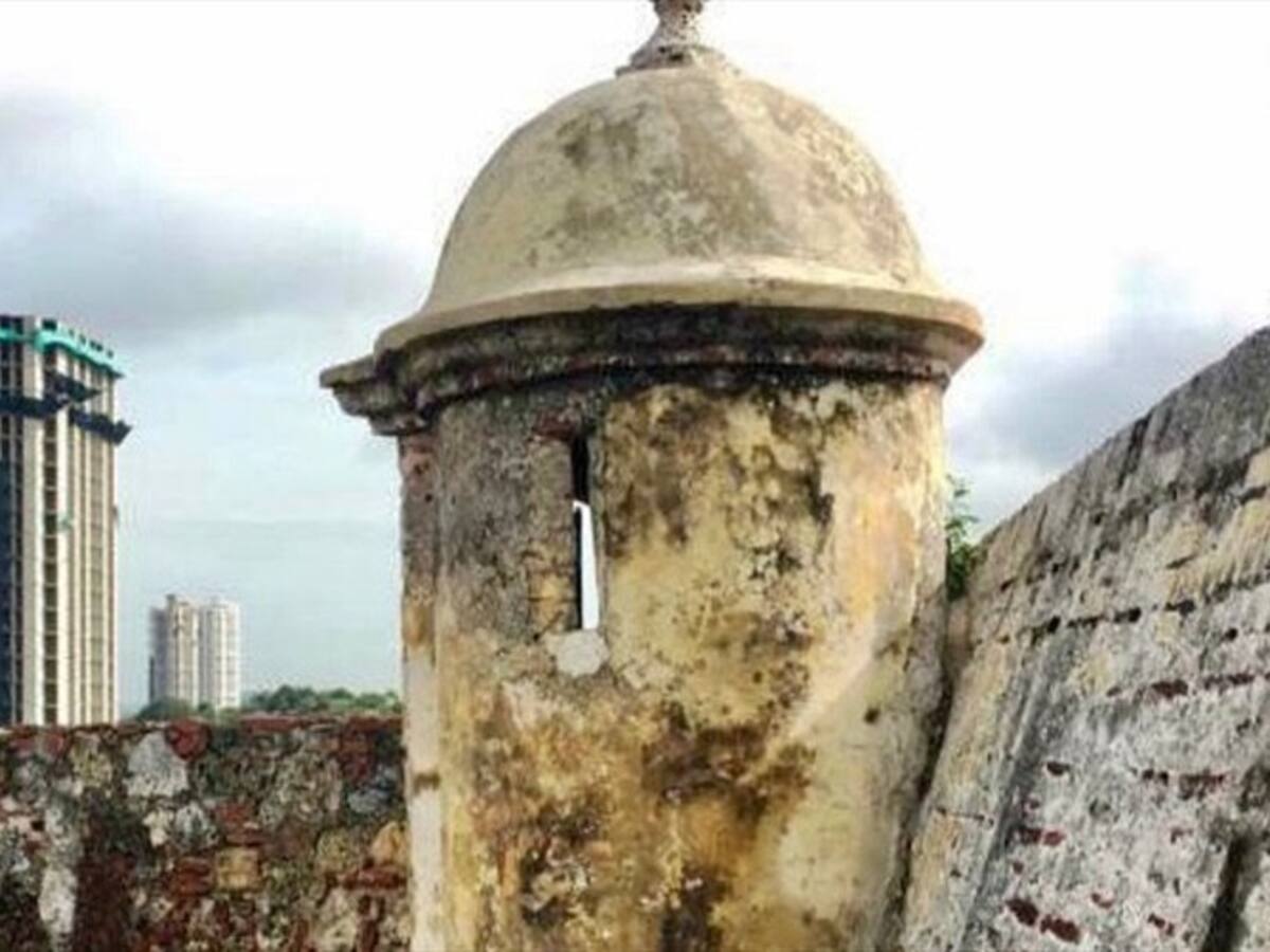 Juez decidirá el futuro del edificio Aquarela, construido cerca del Castillo San Felipe