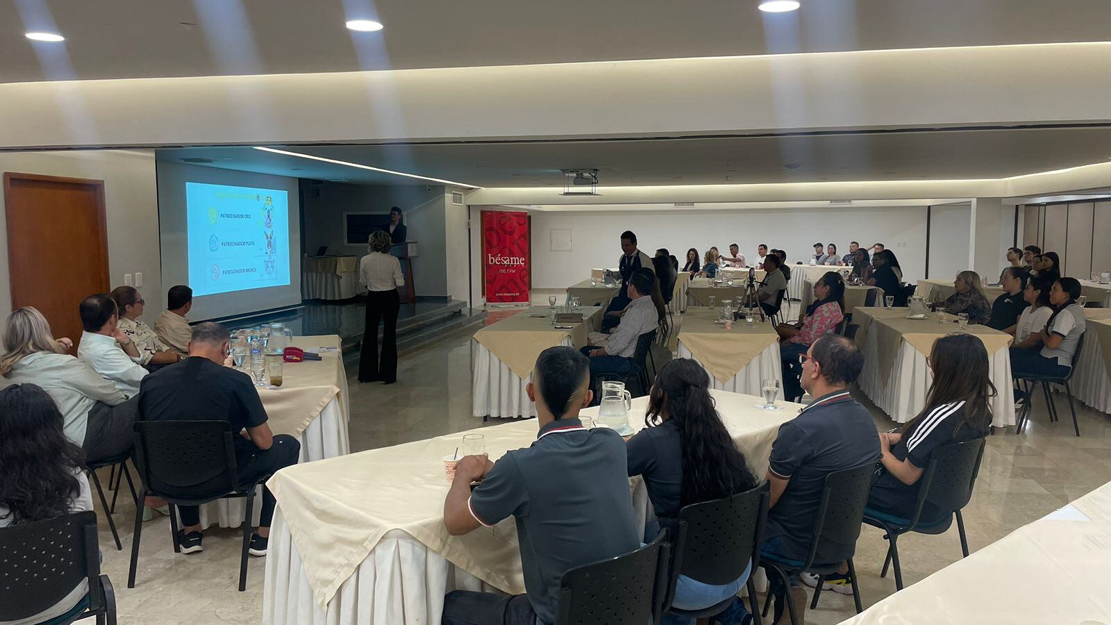 Lanzamiento de  Expo Mascotas