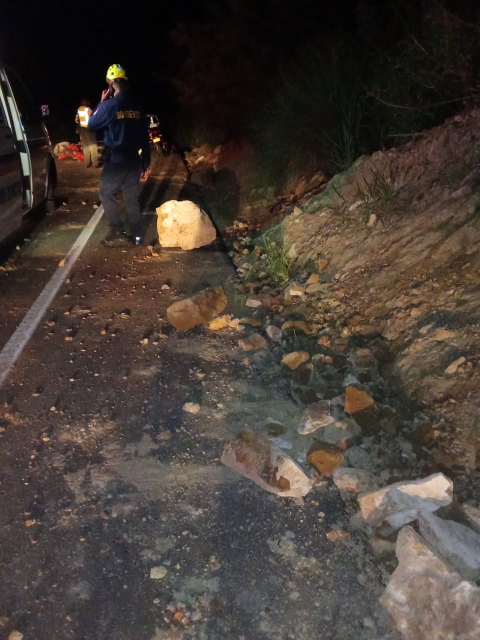 El derrumbe tuvo lugar en el sector Sierra Flor. Foto / Cuerpo de Bomberos de Sincelejo