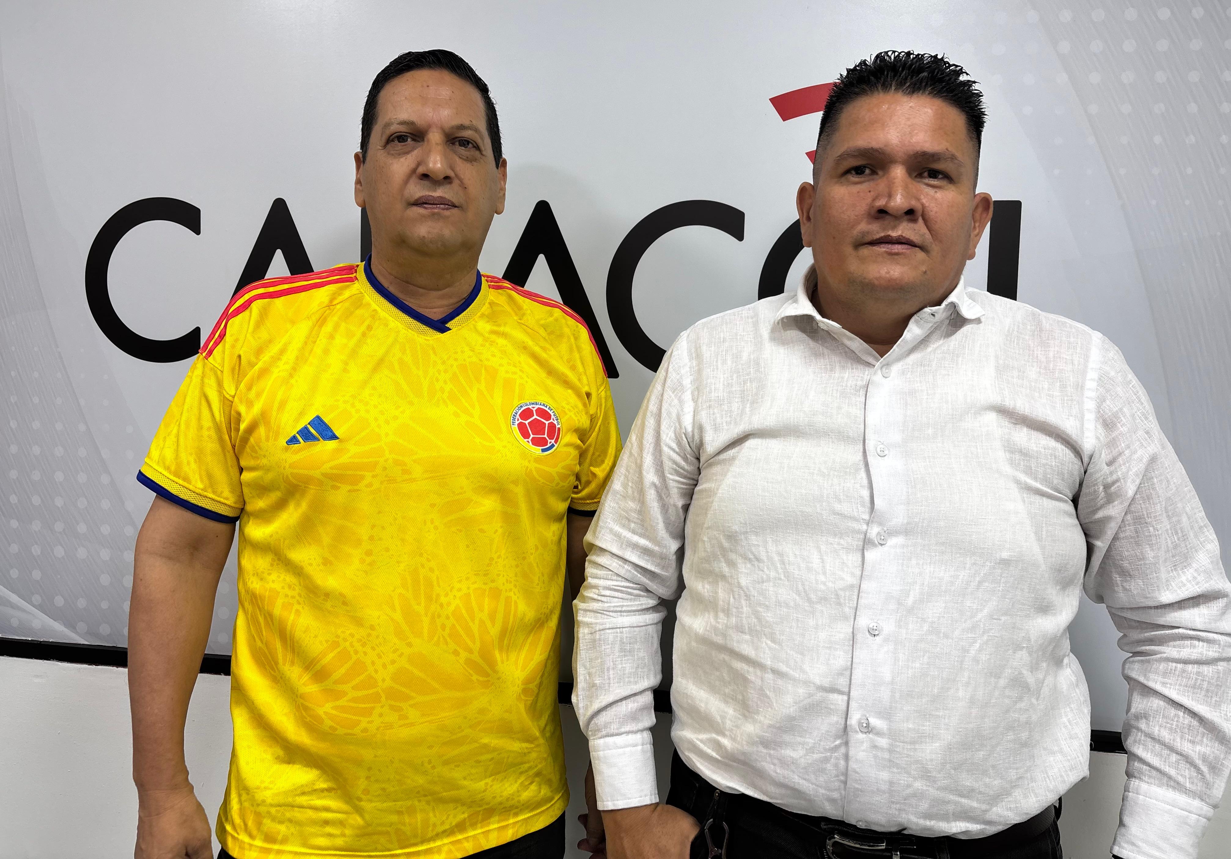 John Albeiro Plazas y Andrei Hernández líderes taxistas de Neiva. Foto Caracol Radio Neiva