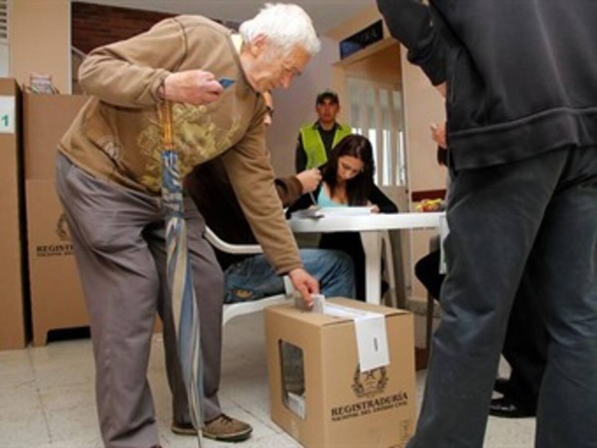 Por ley sería obligatorio votar en Colombia