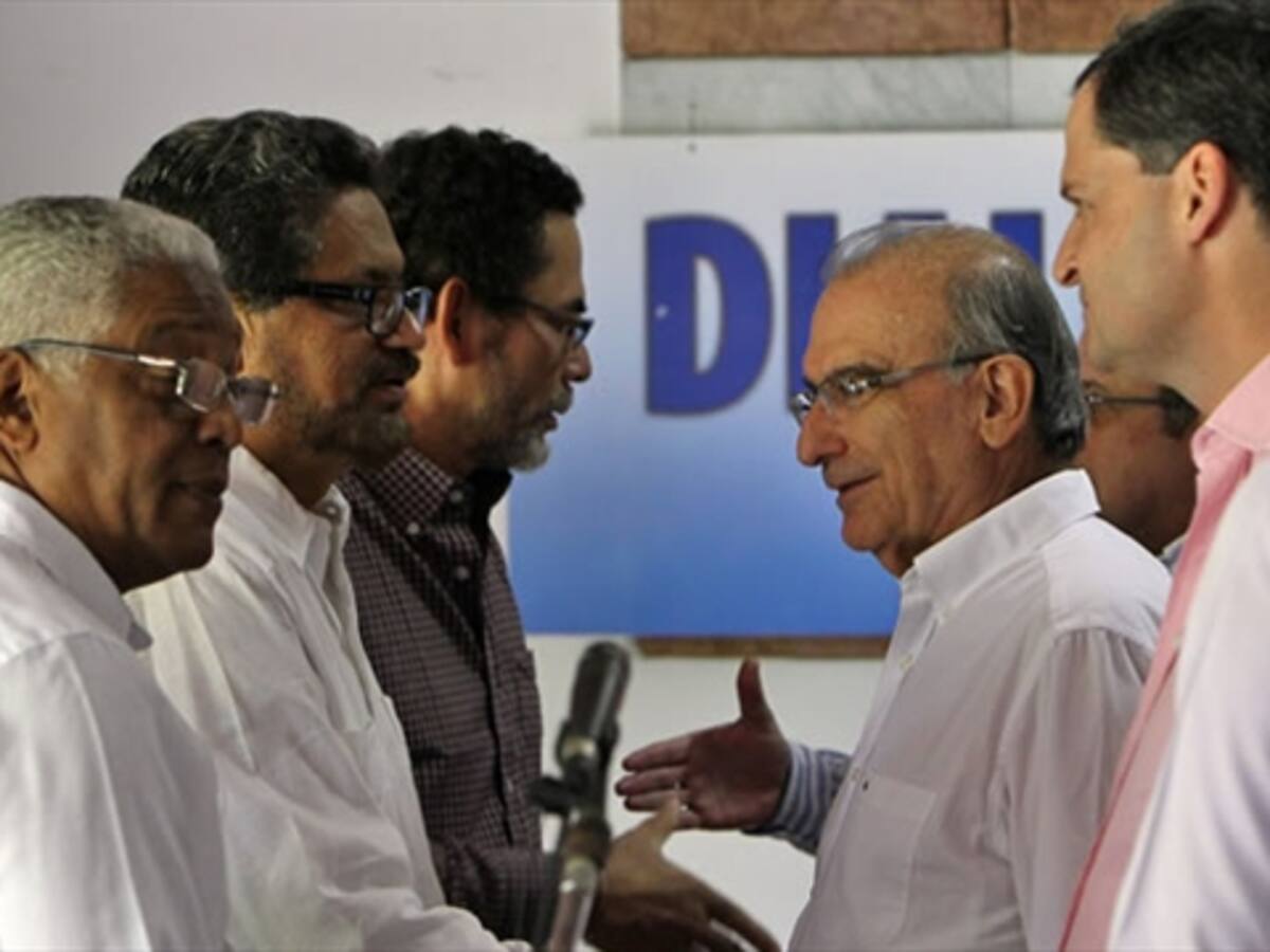 Gobierno y Farc cierran un nuevo ciclo de diálogos de paz