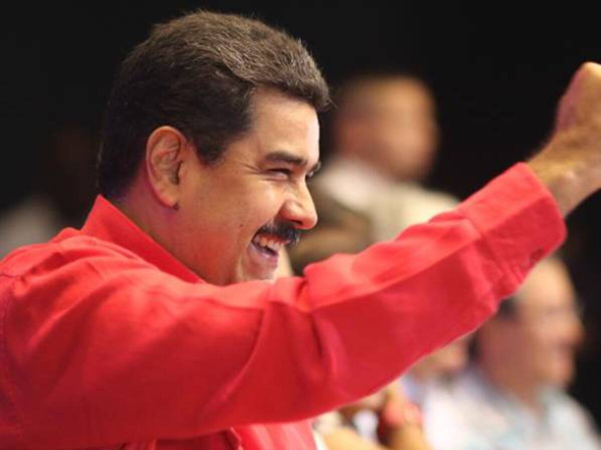Habitantes de Táchira madrugan a liderar proceso revocatorio contra Nicolás Maduro