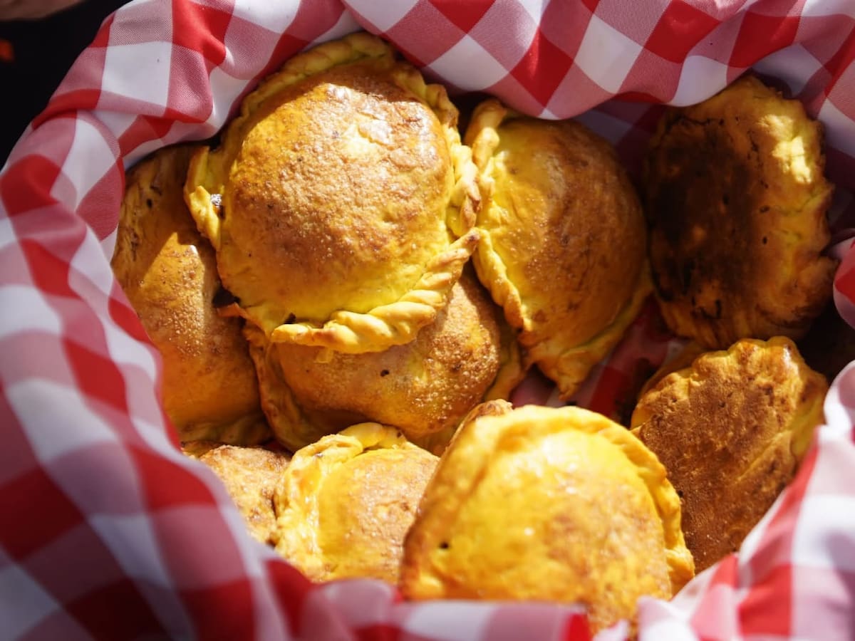 Sogamoso celebra todo junio con el Festival de la Empanada Sampedrana