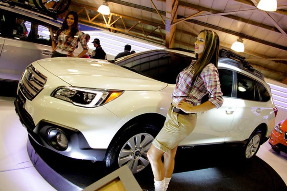 Los amantes de los automóviles se dan cita en Corferias donde se exhiben más de 1000 vehículos con  modelos recientes de las más reconocidas marcas de automóviles a nivel mundial.