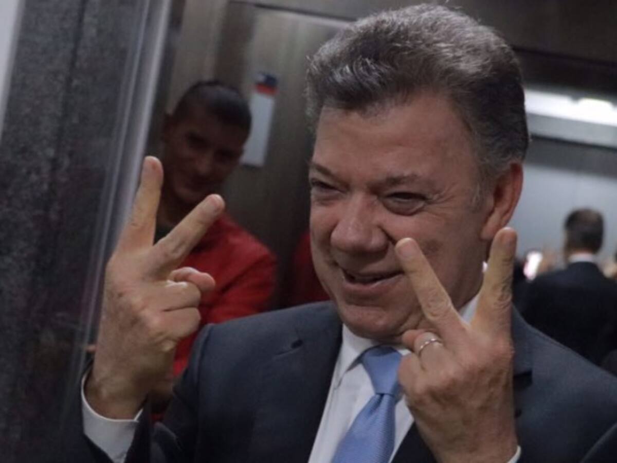 “Los tres huevitos de Uribe, hoy son tres gallos de pelea”