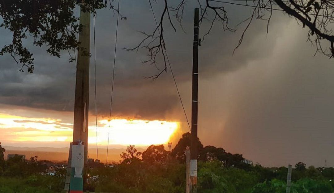 Atardecer en Armenia 