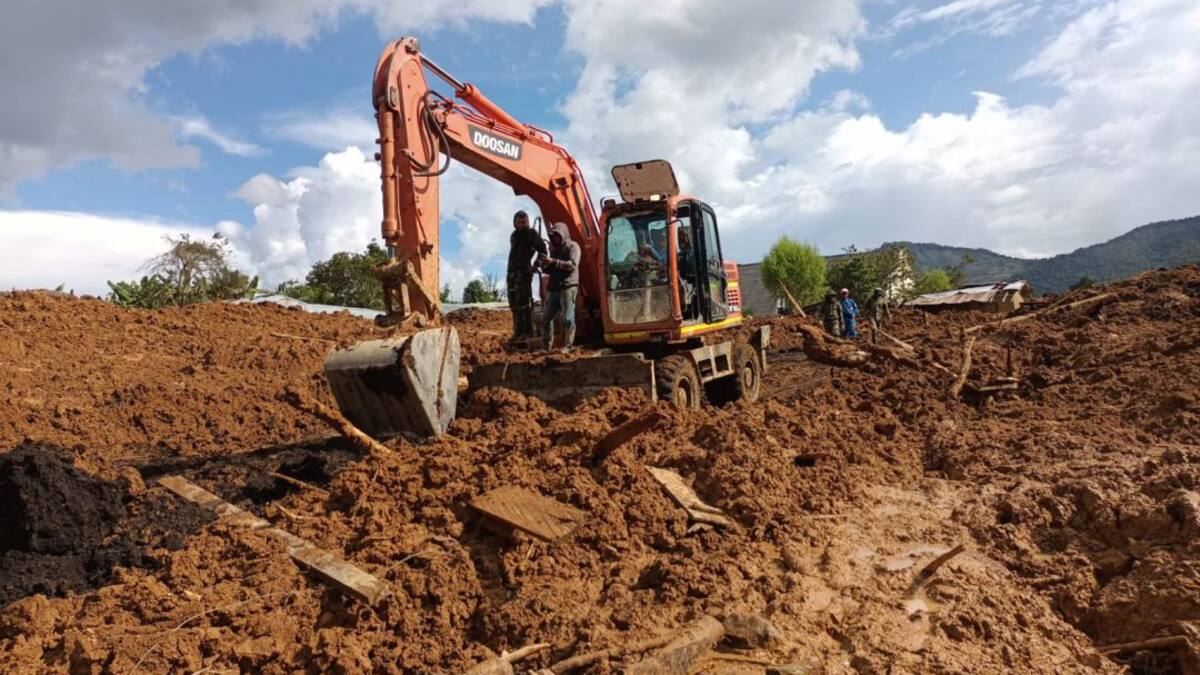 Encuentran sin vida dos personas en el derrumbe de Santa Fe de Antioquia