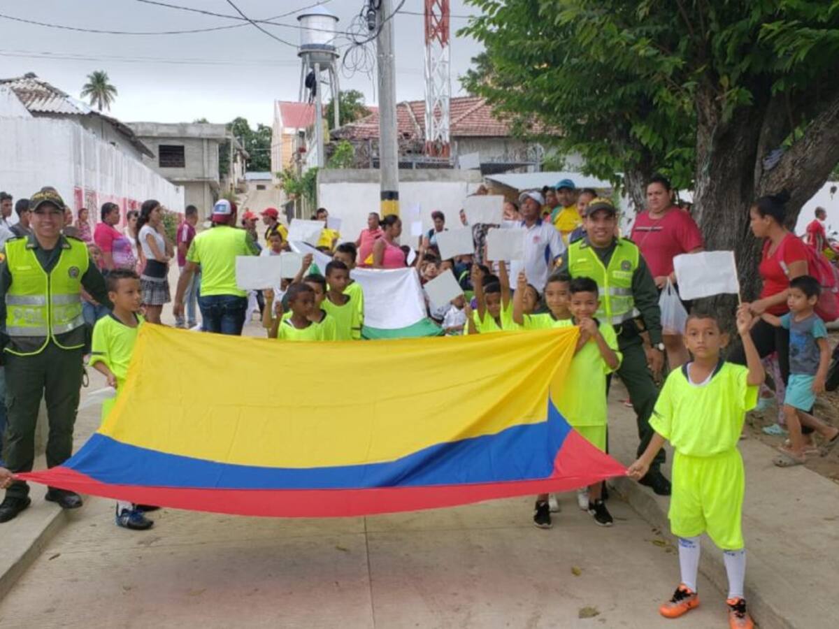 En Bolívar, niños rechazan la violencia y drogas en un torneo de fútbol