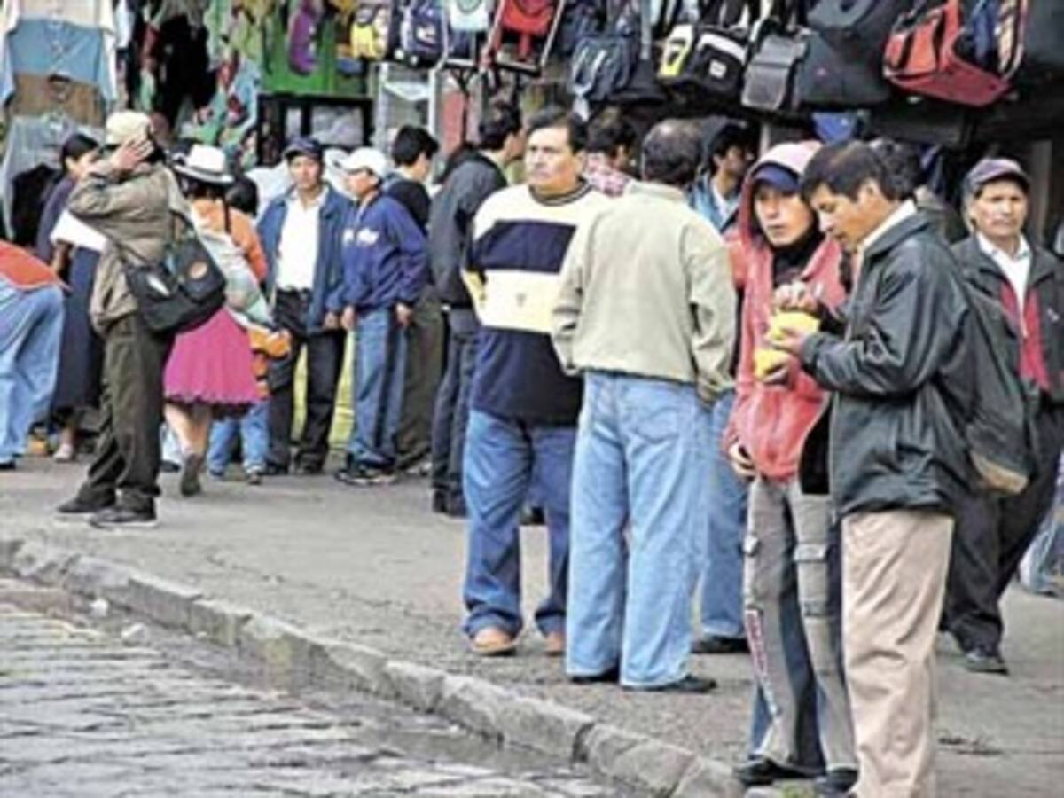 Desempleo de 12,5 por ciento en enero era predecible: Santos