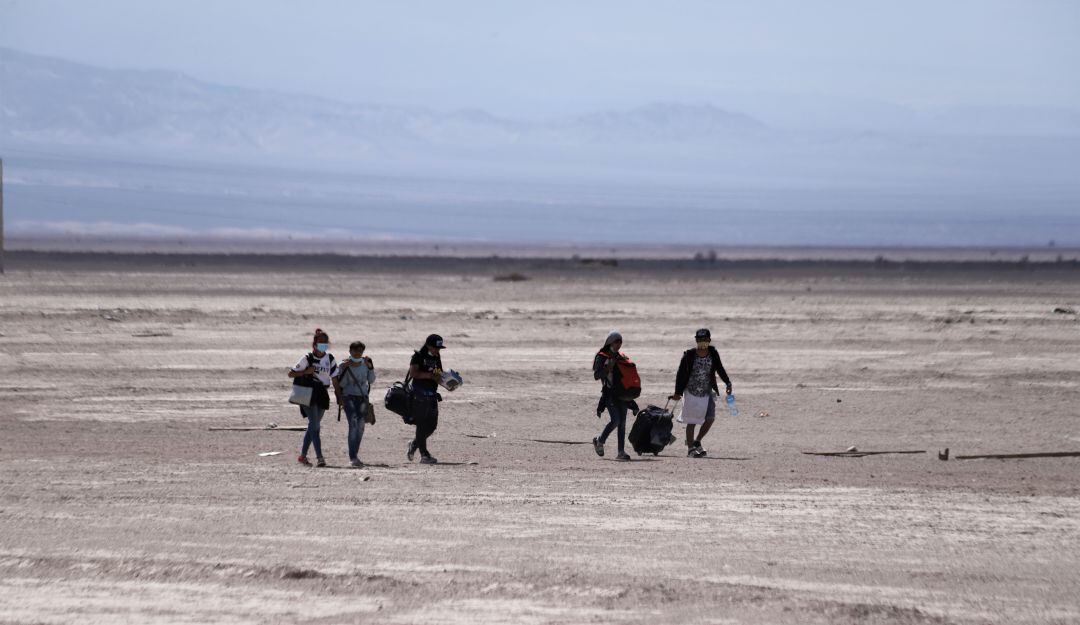 Migrantes en el desierto de Atacama