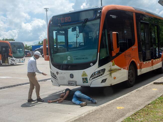 Transcaribe realiza simulacros de accidente, en el marco del mes de la seguridad vial