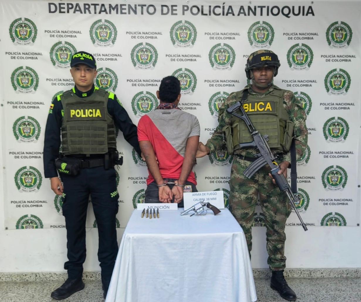 Alias Barbas o Niño capturado en Valdivia- foto ejército