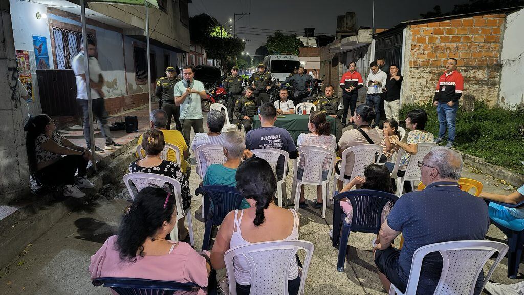 Instalación alarmas comunitarias Cúcuta / Foto: Alcaldía de Cúcuta