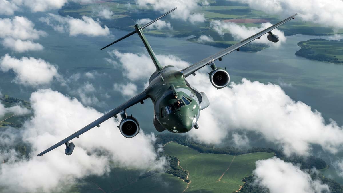 Avión C-390 brasileño