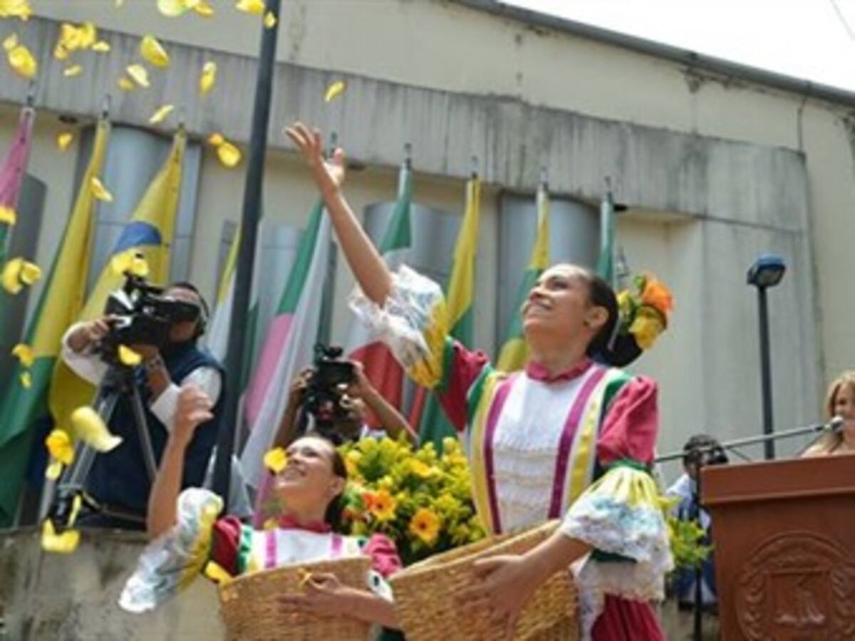 Gabolectura y Día del Idioma, se toman la capital del Quindío