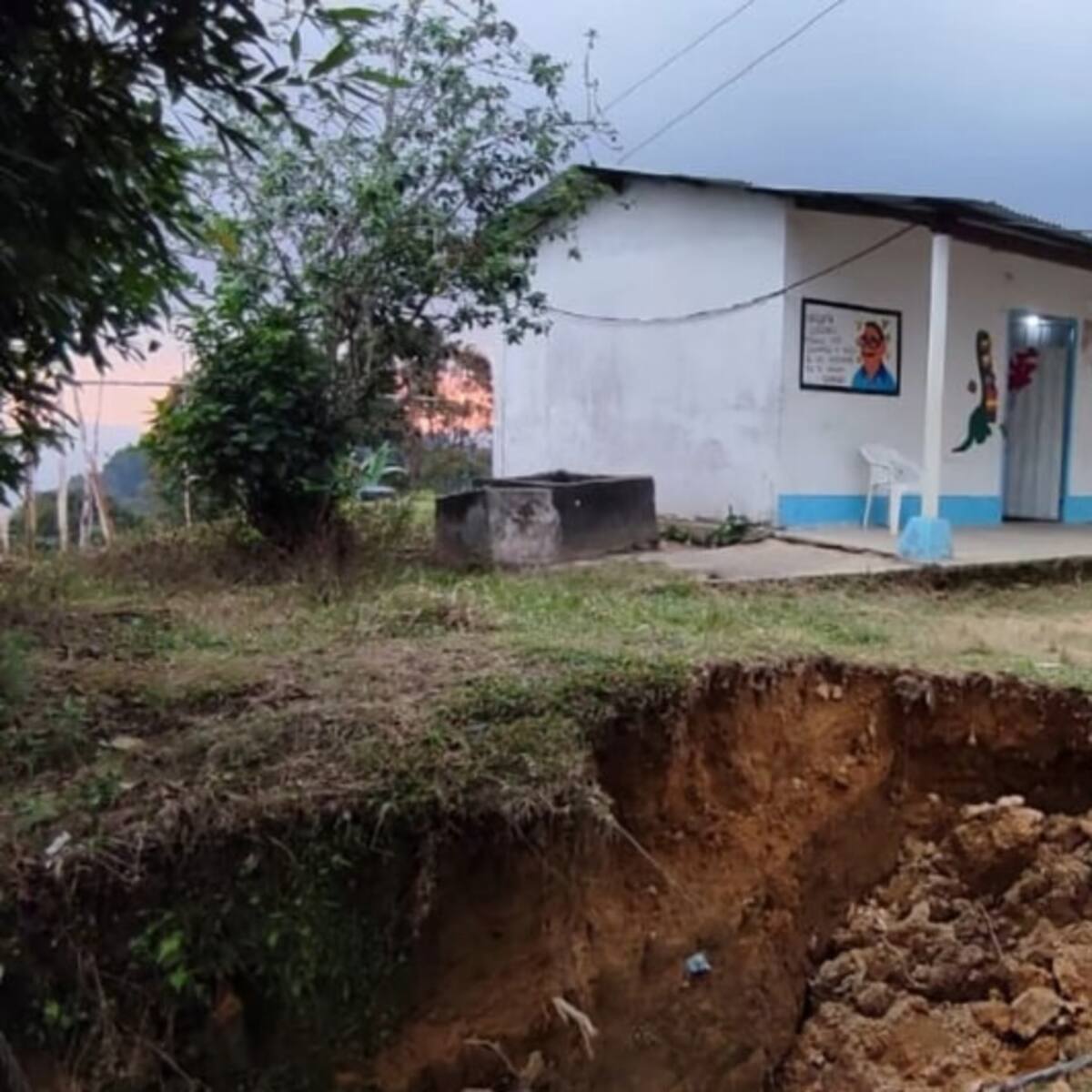 Corte ordena disculpas públicas por mal estado de colegio en El Playón