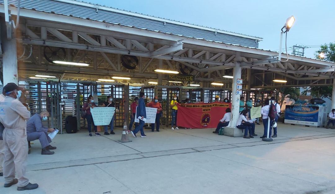 Entre los afectados se encuentran madres solteras cabezas de hogar que presta servicios para el casino de la Refinería