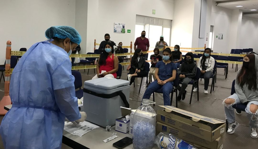 Vacunación covid-19 en menores de edad