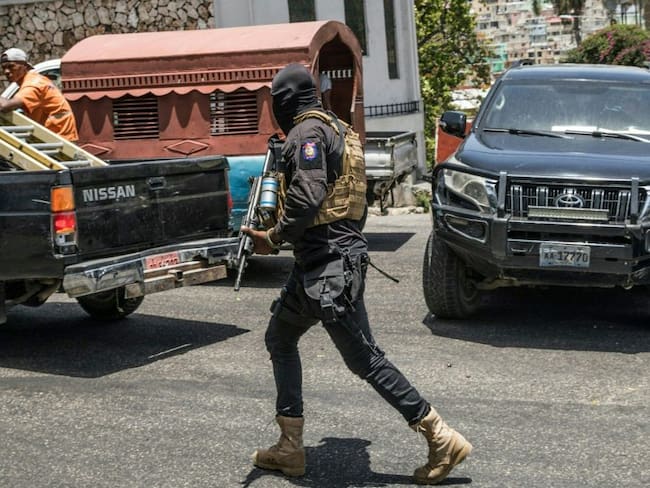 Patrullas militares en las calles de Haití mientras avanzan las investigaciones del magnicidio.