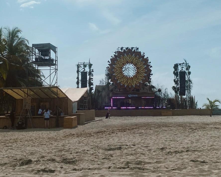 Corona Sunsets Santa Marta