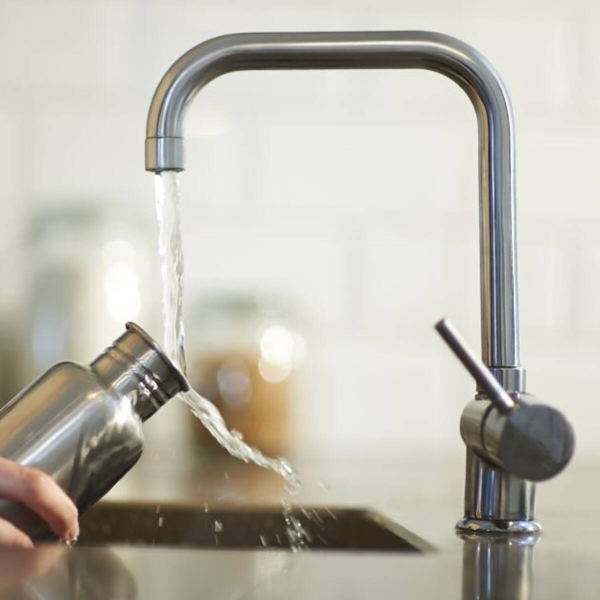 ¡Pilas! Tres localidades no tendrán agua en Bogotá por 34 horas: ¿cuáles son los barrios afectados?