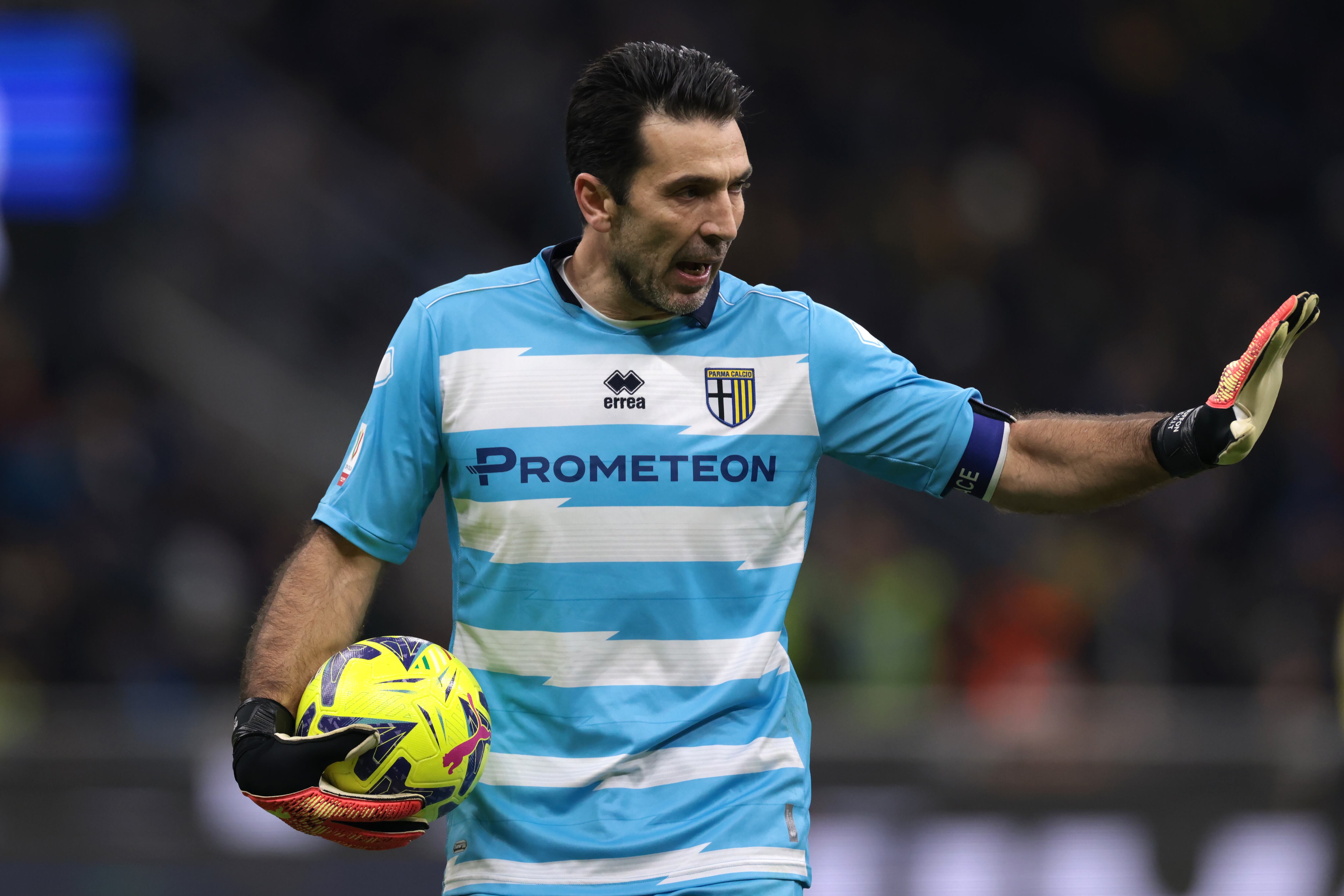 Gianluigi Buffon con el Parma Calcio en la Coppa Italia (Photo by Jonathan Moscrop/Getty Images)