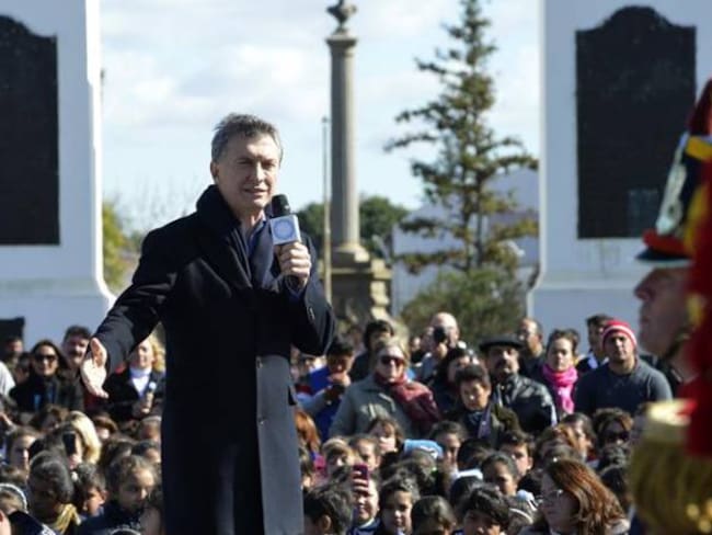 Presidente de Argentina llega este martes a Colombia para visita de estado