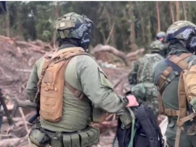 ¿Son legales los bombardeos del Ejército cuando hay menores de edad presentes?