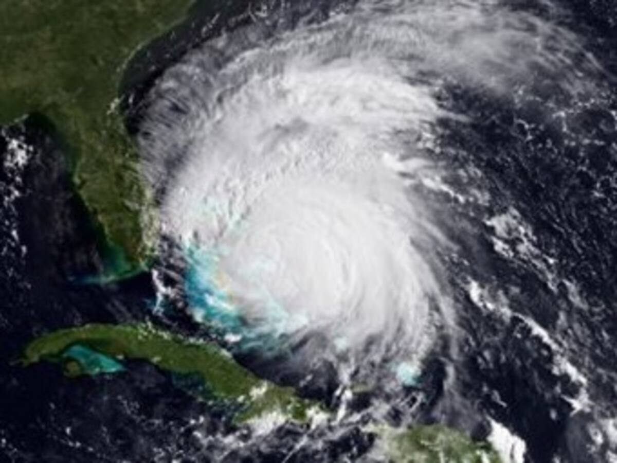 Nueva York ordena primeras evacuaciones por amenaza del huracán Irene