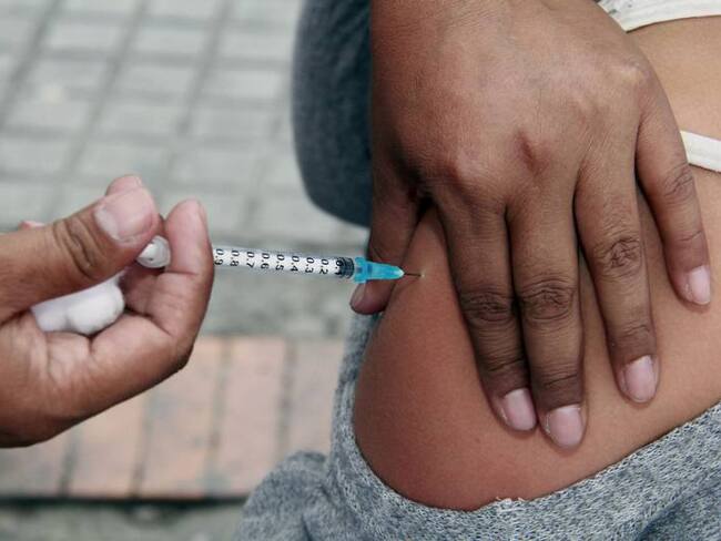 Minsalud se opone a proyecto de ley que elimina obligatoriedad de vacuna contra el VPH