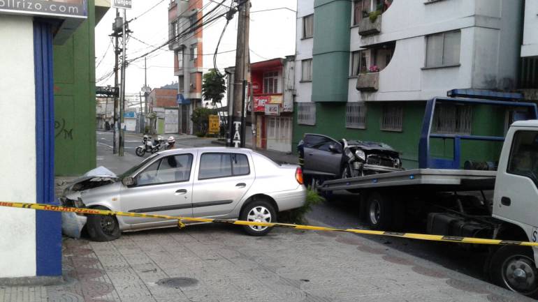 Hasta las 7:00 de la mañana estuvo cerrada la vía.