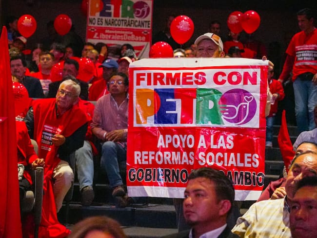 Rebeldía liberal lanza su sector político en Bogotá y anuncia respaldo a Roy Barreras