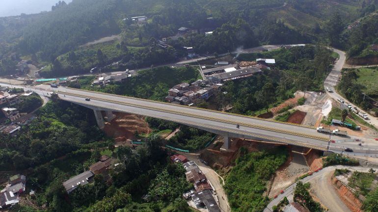 En octubre entregan vía Primavera-Camilo C.