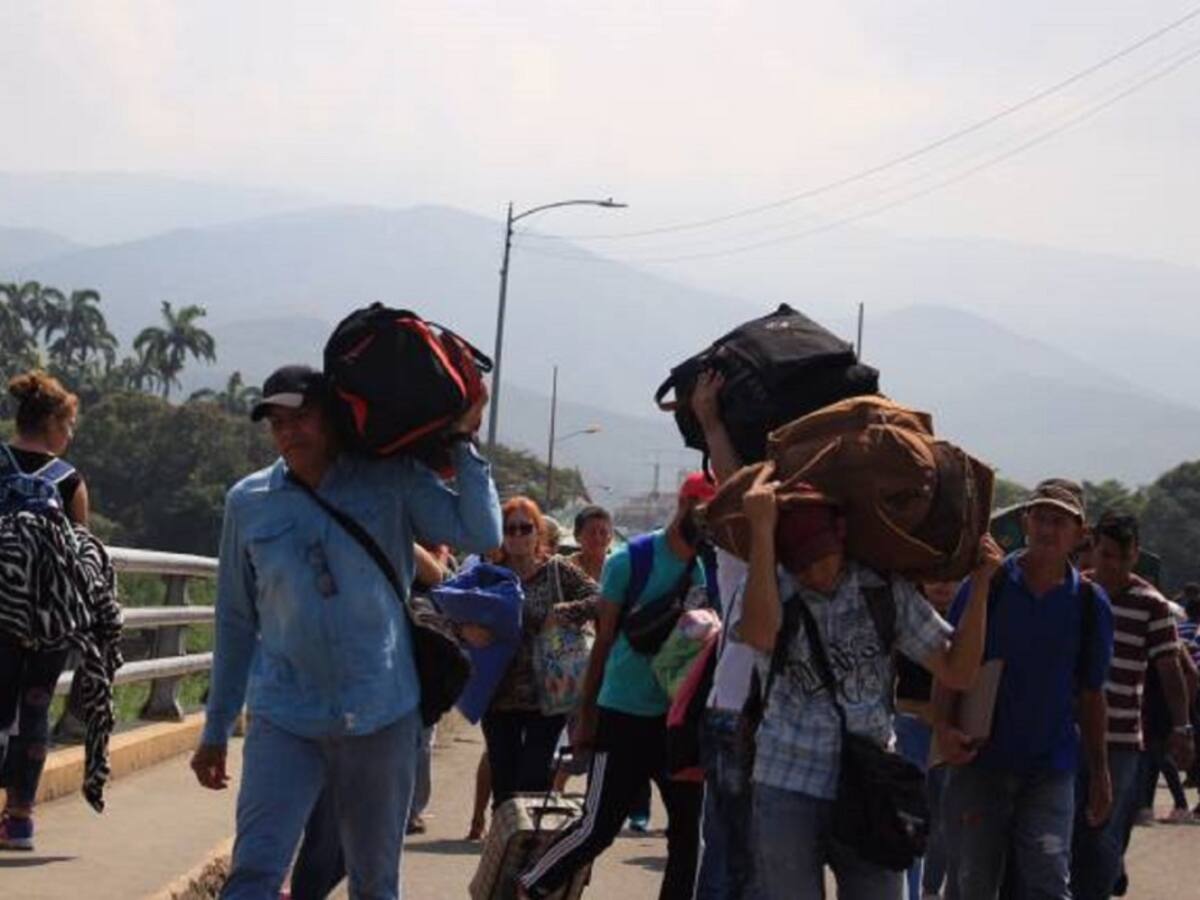 Comenzó feria para colombianos retornados