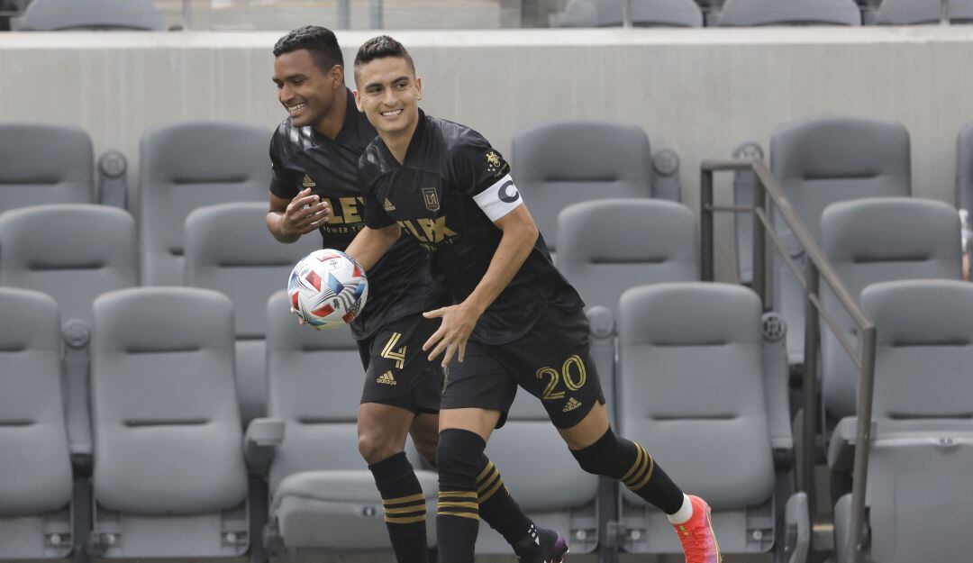 A lo Messi: Golazo de tiro libre de Eduard Atuesta en Estados Unidos