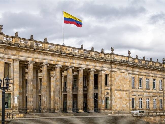 “Las curules se van a conformar con las víctimas del conflicto armado. No existe ninguna posibilidad de que un victimario haga parte de estas”: Carlos Ardila. Foto: Getty Images / DIEGO GRANDI