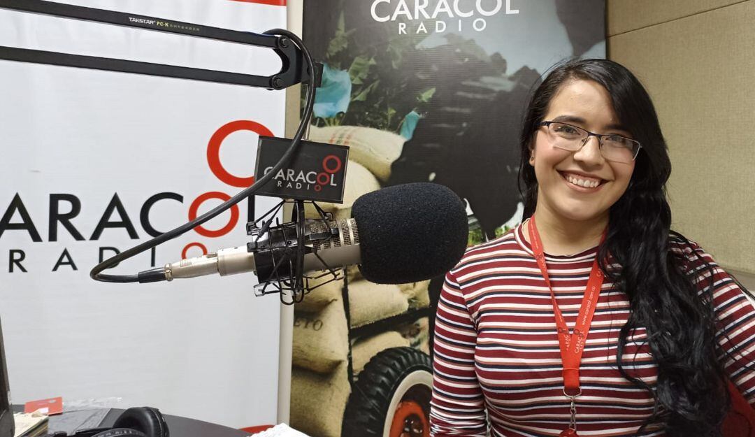 Periodista del servicio informativo de Caracol Radio, Vanessa Porras