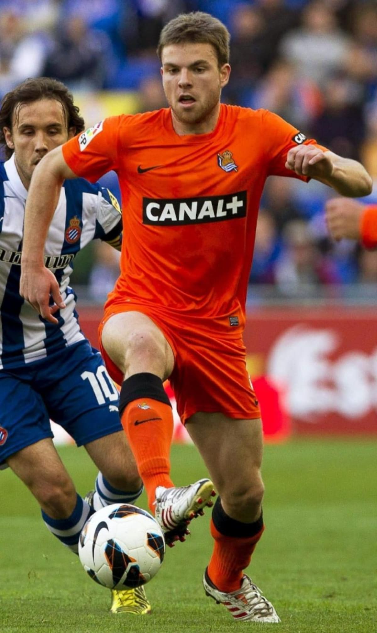 Asier Illarramendi es nuevo jugador del Real Madrid tras abonar el club madrileño la cláusula de rescisión del centrocampista de la Real Sociedad. EFE/Alejandro Garcia