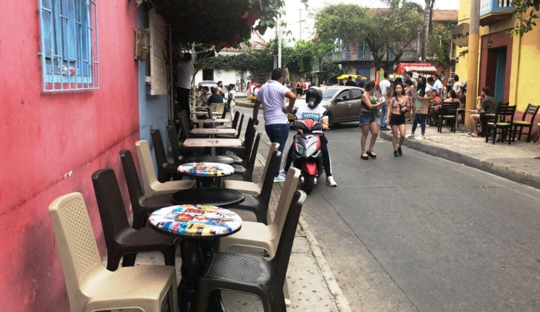 Con un documento de propuestas integrales los residentes solicitaron al alcalde William Dau Chamat buscar soluciones a esta zona de la ciudad